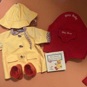 American Doll Bitty beardoll carrier and Rainy Day Wear